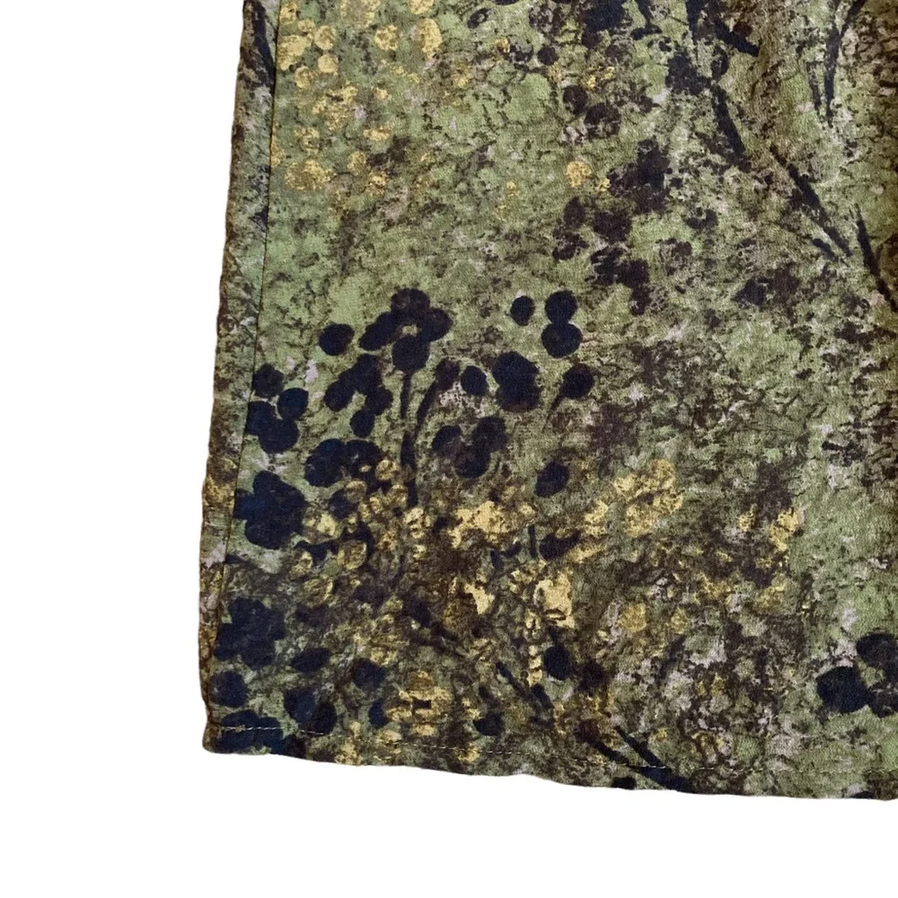 Banana Republic Women’s silk olive green quarter length sleeve blouse - S - Picture 12 of 12
